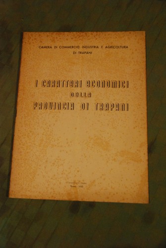 Caratteri economici della - caratteri,